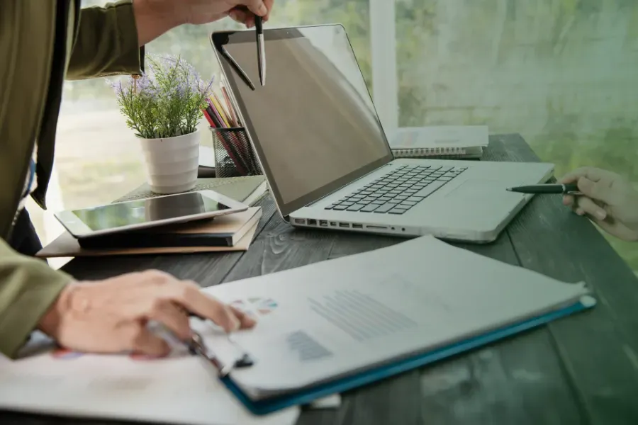 Rédaction de documents juridiques tunis